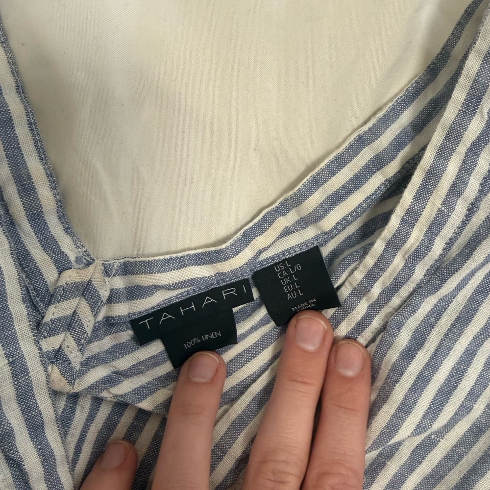 100% Linen blue and white striped V-Neck Women's Top - Picture 3 of 3